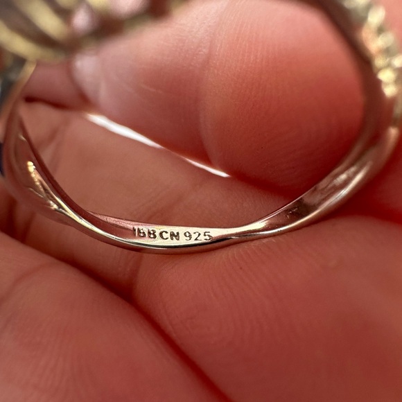 NWT Princess cut sparkly CZ Halo ring 925 silver Size 7 - Picture 5 of 7